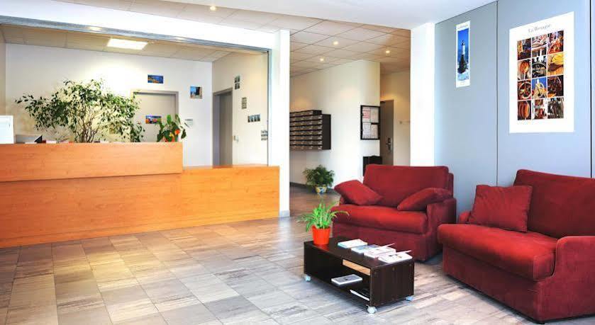 Sejours & Affaires Rennes Longs Champs Aparthotel Exteriör bild