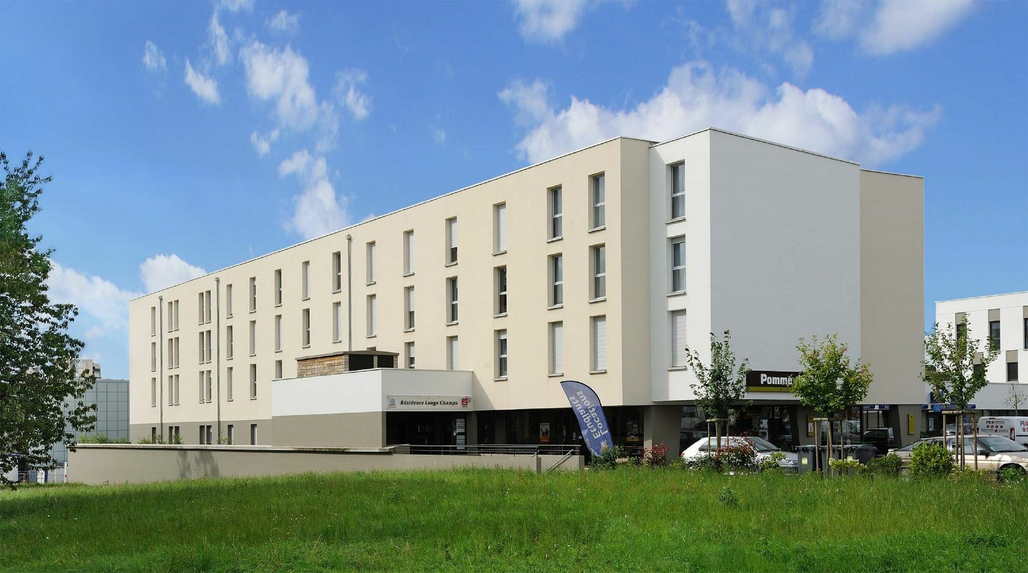 Sejours & Affaires Rennes Longs Champs Aparthotel Exteriör bild