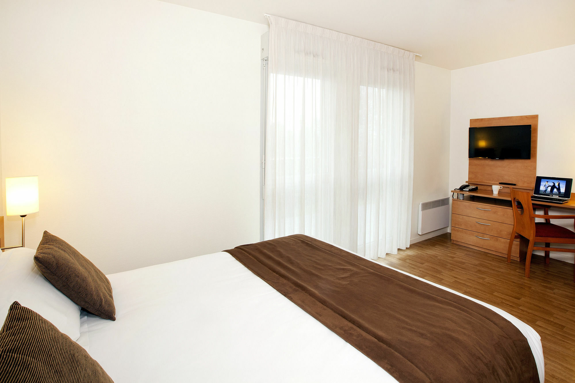 Sejours & Affaires Rennes Longs Champs Aparthotel Exteriör bild