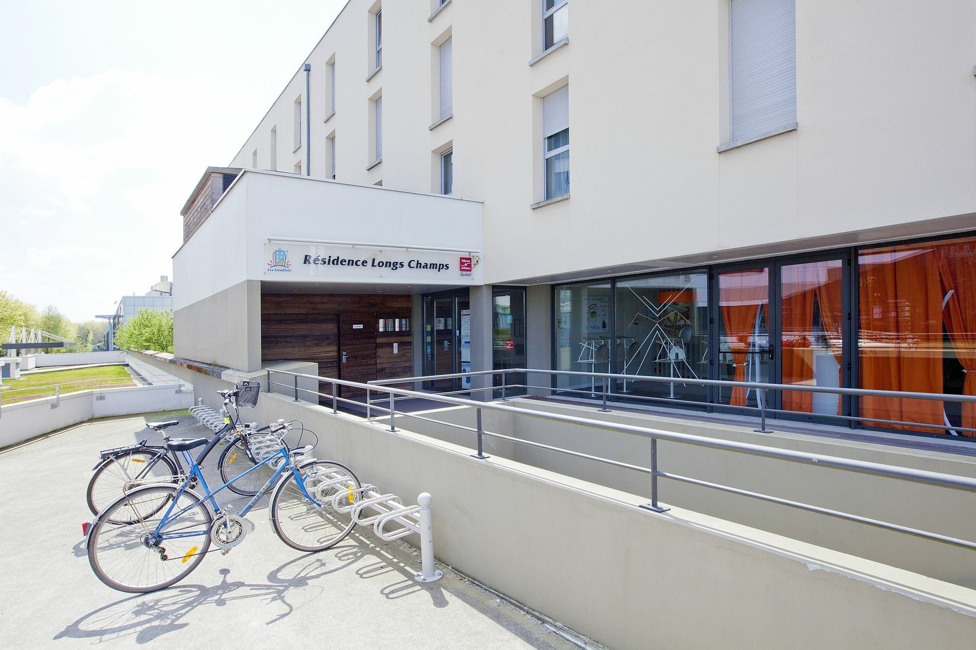 Sejours & Affaires Rennes Longs Champs Aparthotel Exteriör bild